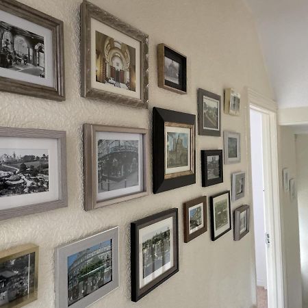 4 Bedroom House In Harrogate Town Centre Buitenkant foto